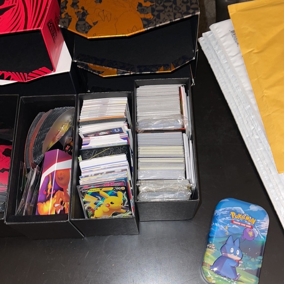 Pokémon and sports cards - Picture 4 of 5